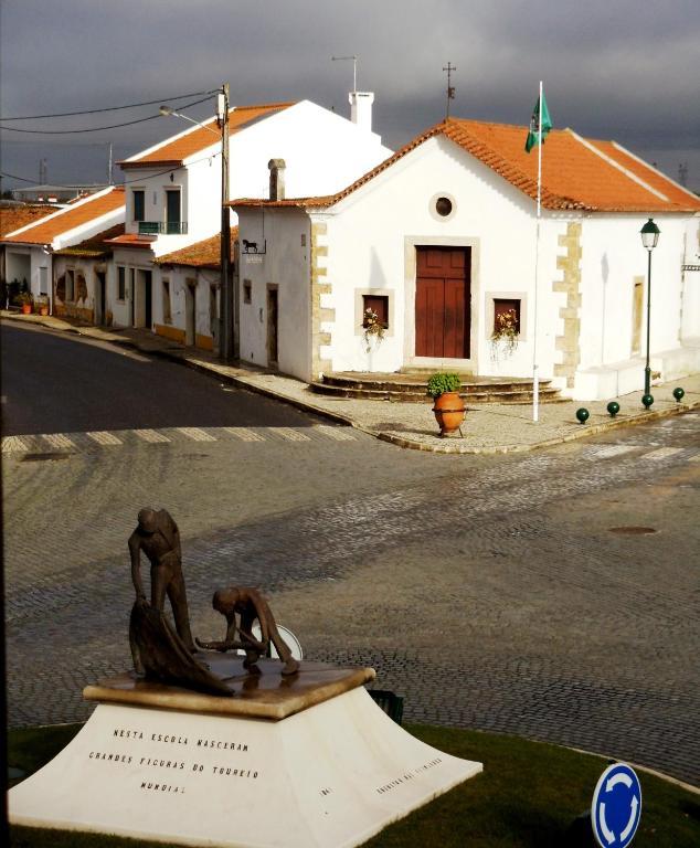Hotel Casa Do Largo - Golega - Turismo De Habitacao Exteriér fotografie